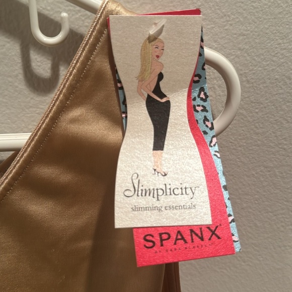 NWT Scoop Neck Camisole Nude 2x - Picture 2 of 6